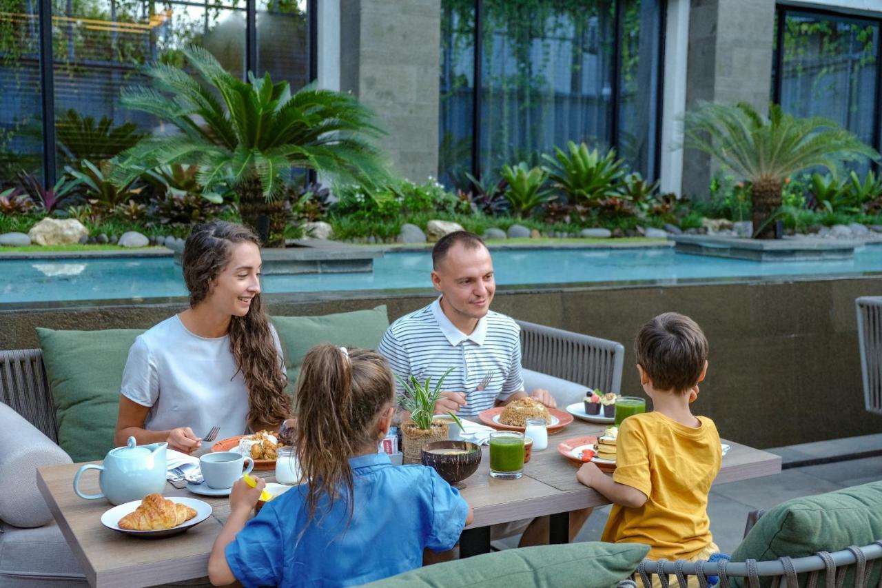 Holiday Inn Bali Sanur By Ihg Esterno foto